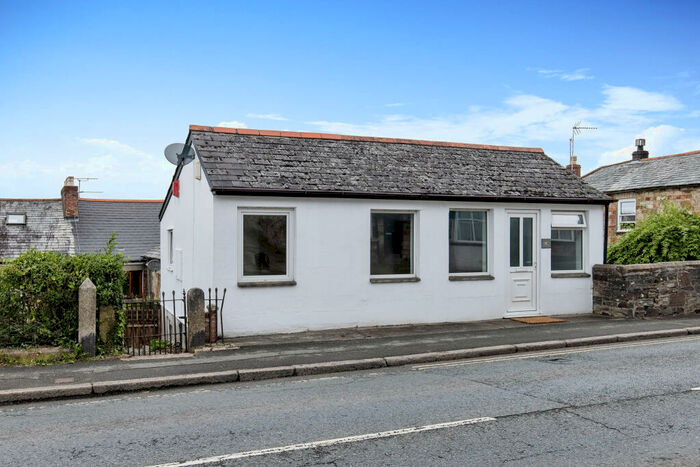 2 Bedroom House To Rent In Bodmin, PL31