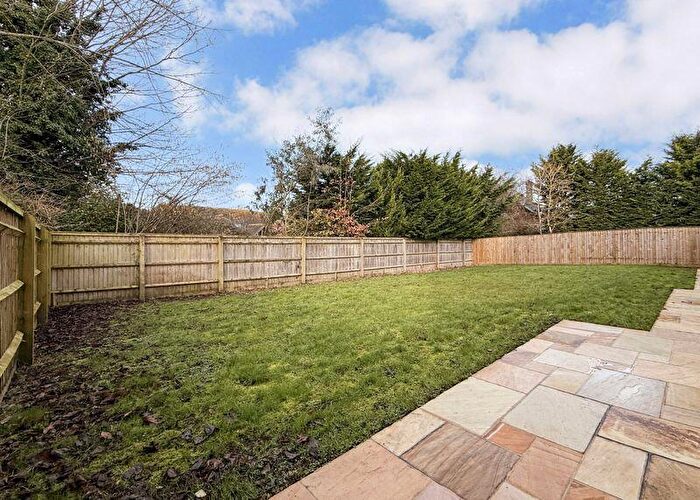 5 Bedroom Detached House For Sale In Castle Gardens, East Hanney, OX12