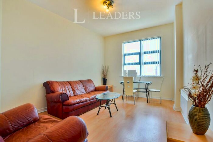 1 Bedroom Apartment To Rent In Lincoln Gate, Red Bank, Manchester, M4