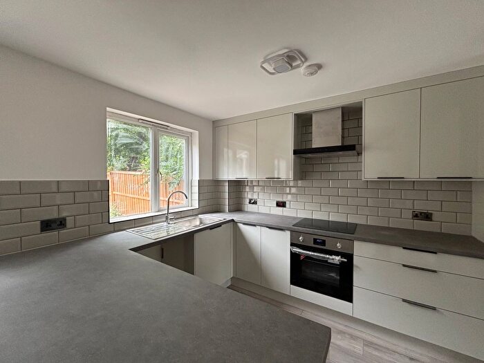 3 Bedroom Terraced House To Rent In Stamford Avenue, Springfield, Milton Keynes, MK6