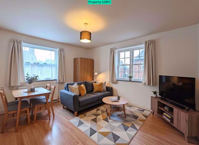 2 Bedroom Flat To Rent In Flat, Rosemoon House, Voss Street, London, E2