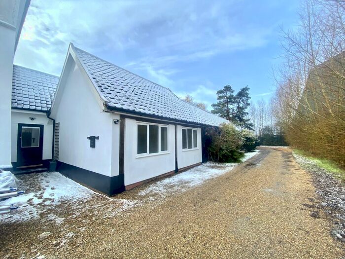 2 Bedroom Bungalow To Rent In Traice Road, Fundenhall, Norwich, NR16
