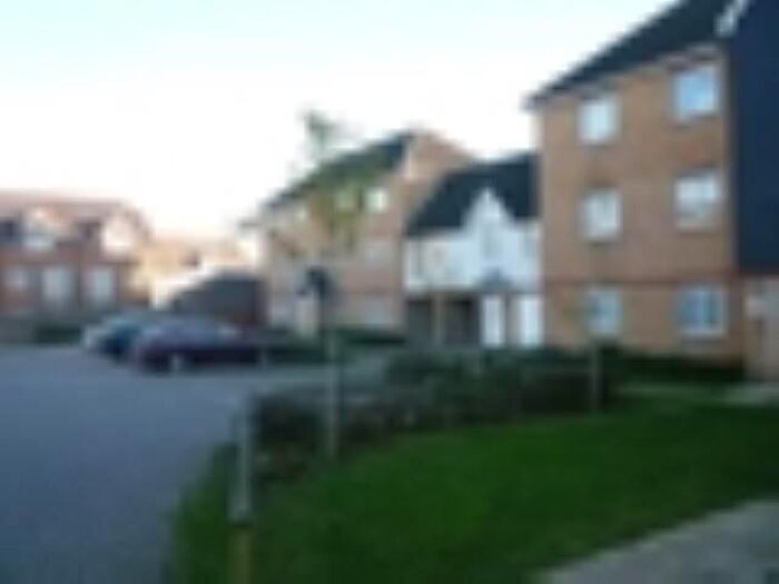 1 Bedroom Flat To Rent In Waterside Close, Thamesmead, Royal Greenwich, SE28