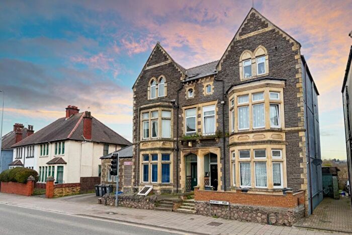 2 Bedroom Flat For Sale In Newport Road, Roath, CF24