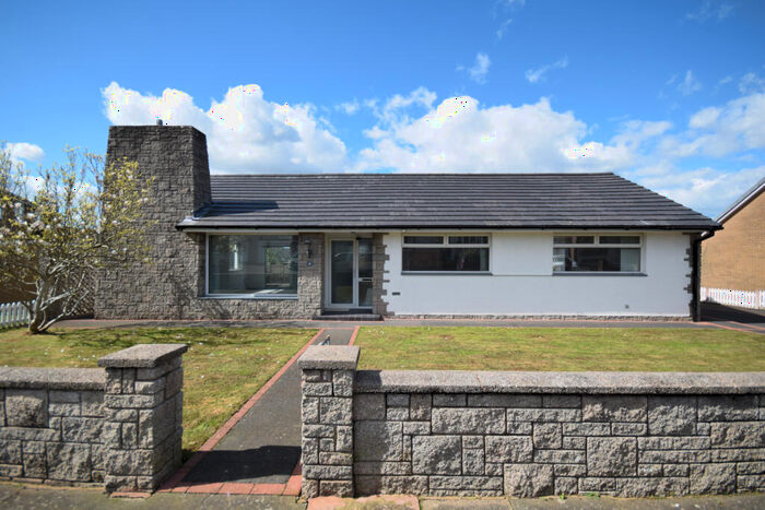 3 Bedroom Bungalow To Rent In Farbrow Road, Carlisle, CA1