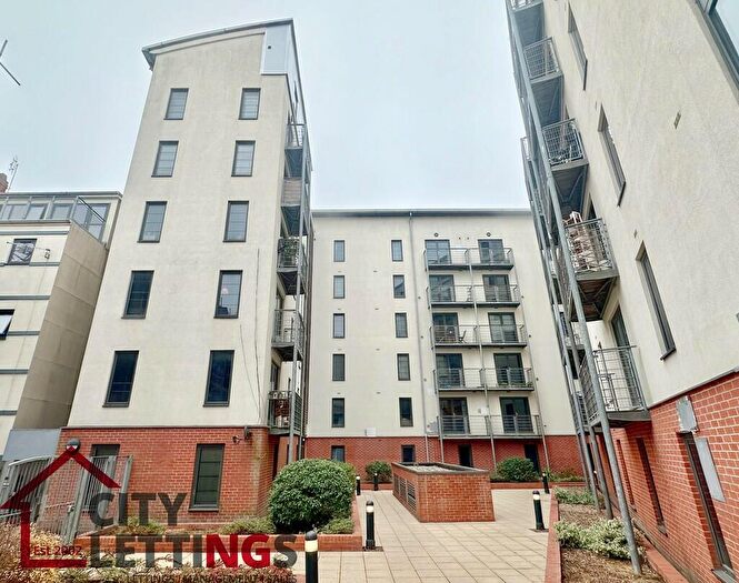 1 Bedroom Apartment To Rent In Park West (Core ), Derby Road, NG7