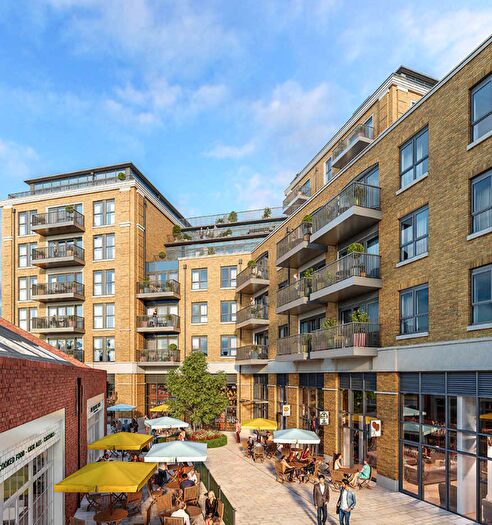 2 Bedroom Flat To Rent In Brook Street, Kingston Upon Thames, KT1