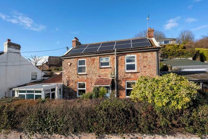 2 Bedroom Detached House For Sale In Short Lane, Long Ashton, Bristol, BS41