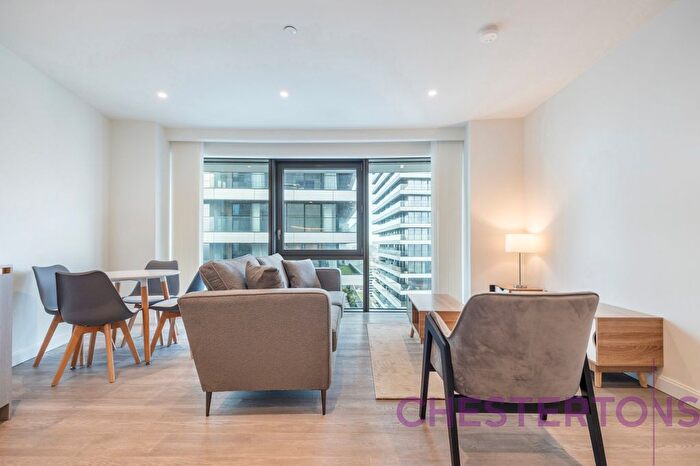 1 Bedroom Flat To Rent In Consort Place, Admirals Way, E14