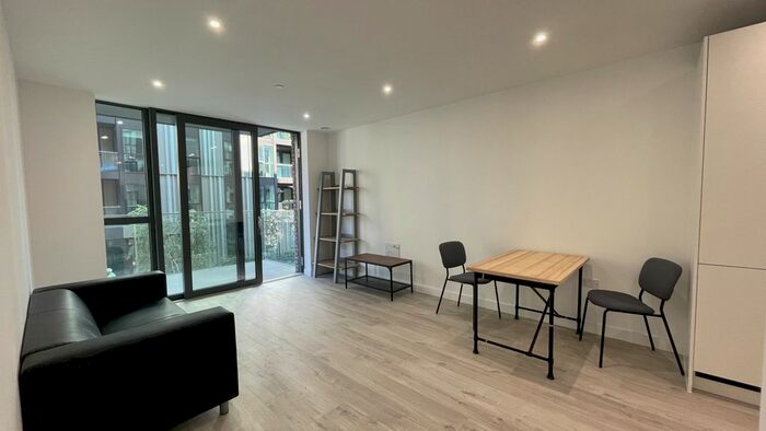 1 Bedroom Flat To Rent In Coster Ave, Woodberry Down, London, N4