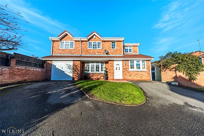 5 Bedroom Detached House For Sale In Kipling Close, Galley Common, Nuneaton, Warwickshire, CV10