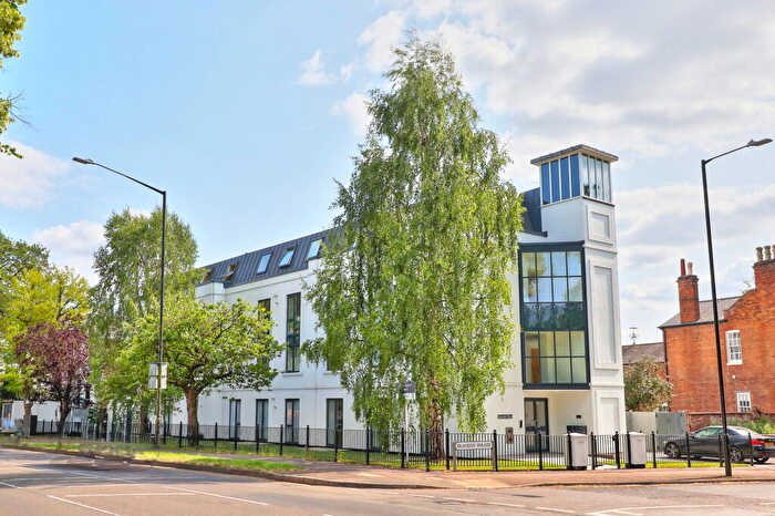 1 Bedroom Apartment For Sale In Brandon Parade, Leamington Spa, CV32