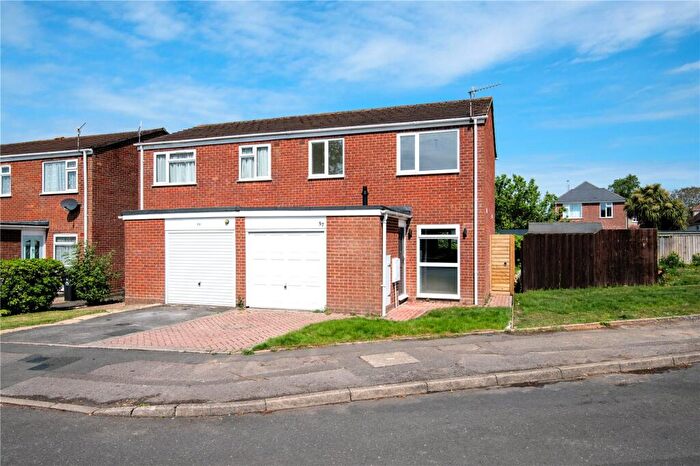 3 Bedroom Semi-Detached House For Sale In Seliot Close, Oakdale, Poole, Dorset, BH15