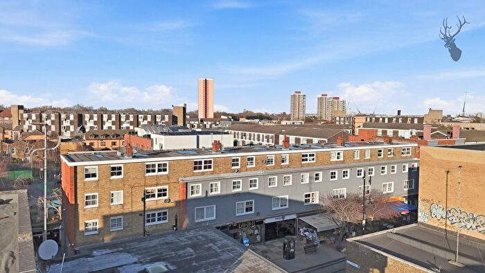 1 Bedroom Flat To Rent In Roman Road, Bow, E3