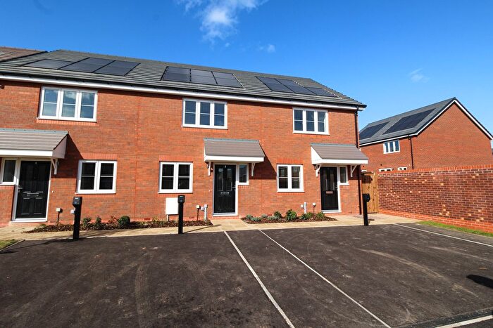2 Bedroom Terraced House For Sale In Sungold Close, Kenilworth, CV8