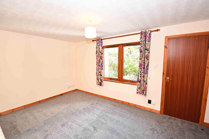 1 Bedroom Flat To Rent In Murray Terrace, Smithton, Inverness, IV2