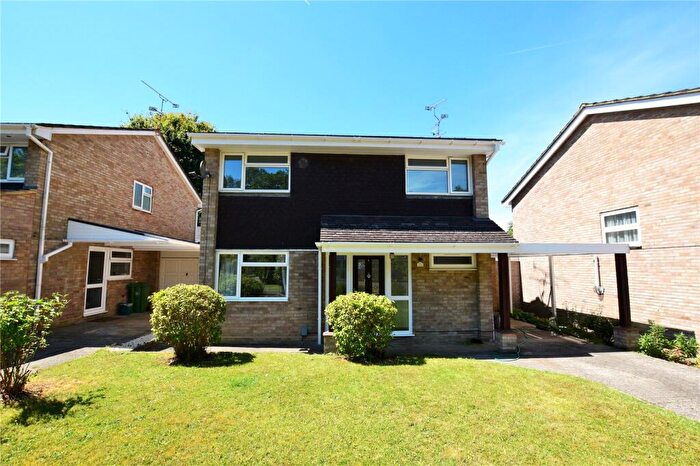 4 Bedroom Detached House To Rent In Cherrydale Road, Camberley, Surrey, GU15