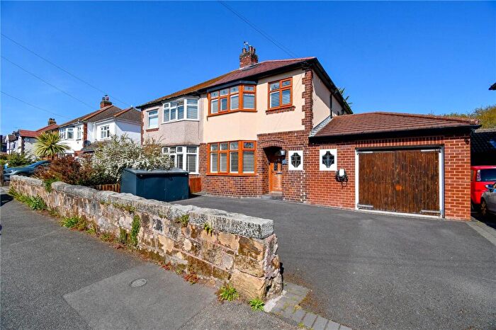 4 Bedroom Semi Detached House For Sale In Forest Road, Heswall, Wirral, CH60