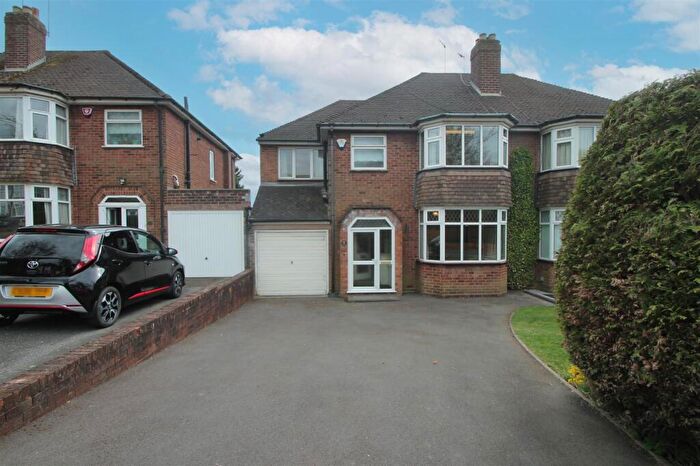 5 Bedroom Semi Detached House For Sale In Manor Abbey Road, Halesowen, B62