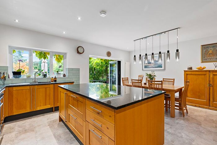 5 Bedroom Detached House For Sale In Altwood Bailey, Maidenhead, SL6