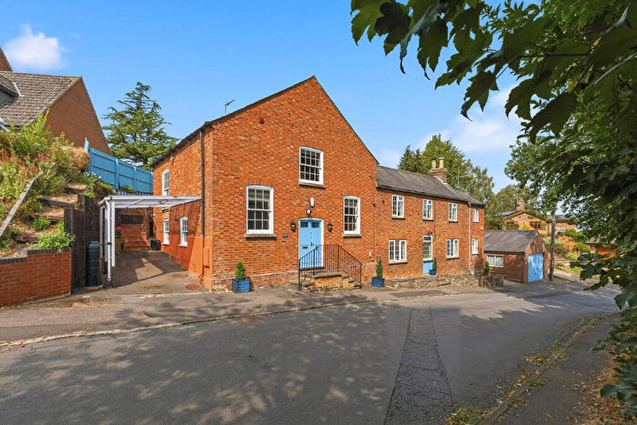 4 Bedroom Detached House For Sale In Fosters Booth Road, Pattishall, Towcester, NN12