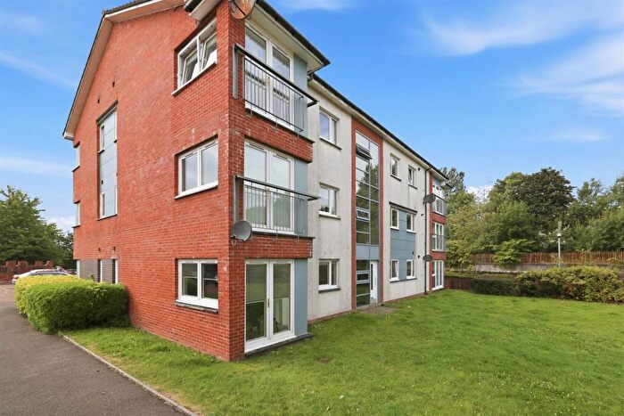 2 Bedroom Flat For Sale In Miller Street, Clydebank, G81