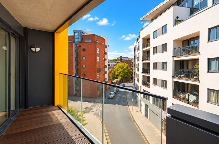 1 Bedroom Flat To Rent In Tanner Street, London, SE1