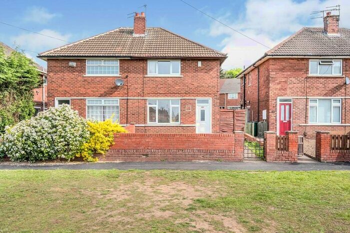 2 Bedroom Semi-Detached House To Rent In Atholl Crescent, Doncaster, South Yorkshire, DN2
