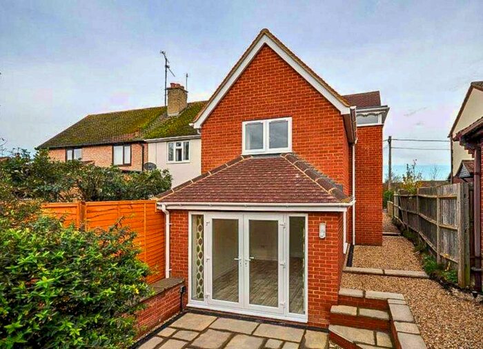 2 Bedroom End Of Terrace House To Rent In Cross Road, Cholsey, OX10