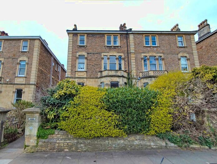 2 Bedroom Flat To Rent In St Johns Road, Clifton, Bristol, BS8