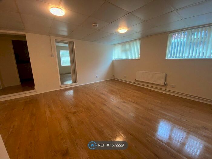 1 Bedroom Flat To Rent In Wesley Buildings, Stoke-On-Trent, ST6