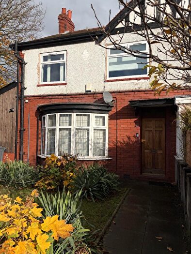 4 Bedroom Semi Detached House To Rent In Cavendish Road, Manchester, Greater Manchester, M20