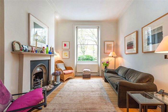3 Bedroom Terraced House To Rent In Dagmar Terrace, Islington, N1