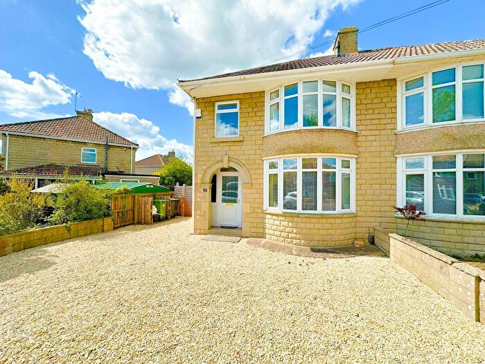 3 Bedroom Semi Detached House For Sale In The Croft, Trowbridge, BA14