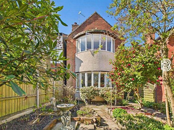 3 Bedroom Detached House For Sale In Park Walk, Rugby, CV21