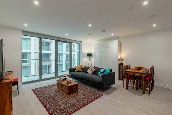 2 Bedroom Apartment To Rent In Palmer Road, Battersea, SW11