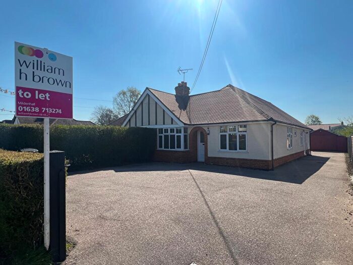 3 Bedroom Semi-Detached Bungalow To Rent In Kingsway, Mildenhall, Bury St. Edmunds, IP28