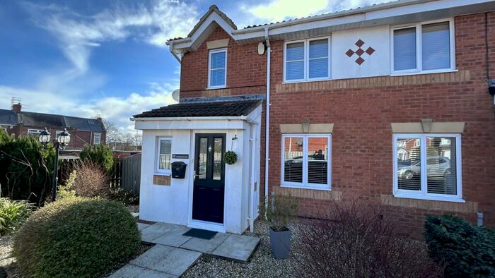3 Bedroom Semi-Detached House For Sale In New Moor Close, Ashington, Northumberland, NE63