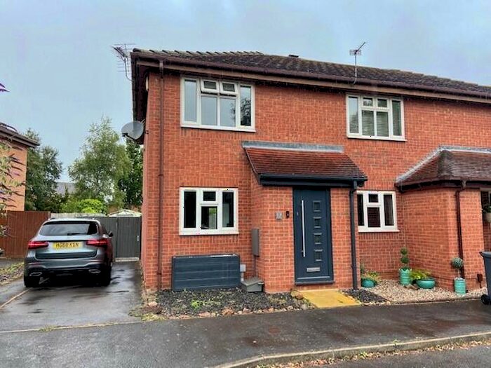 2 Bedroom House To Rent In Thornthwaite Close, Gamston, NG2
