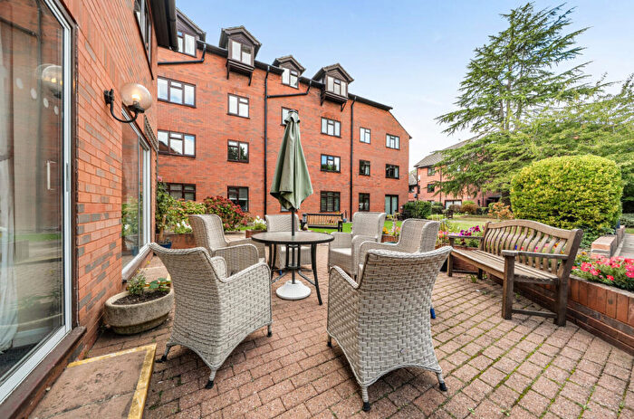 1 Bedroom Retirement Property For Sale In Farnborough Common, Orpington, Kent, BR6