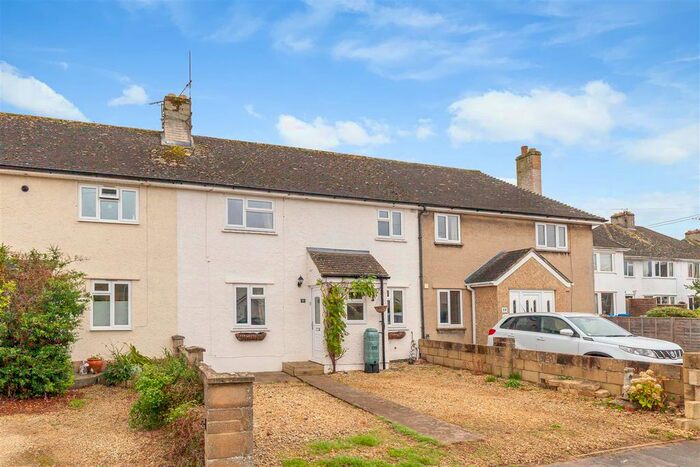 3 Bedroom Property To Rent In New Road, Woodstock, OX20