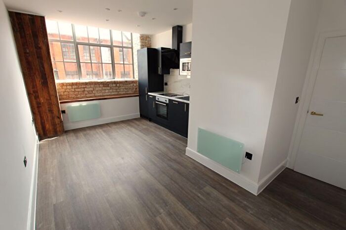 1 Bedroom Flat To Rent In St Michaels Road, Northampton, NN1