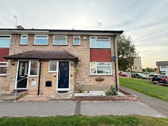 3 Bedroom Property To Rent In Croxley View, Watford, WD18