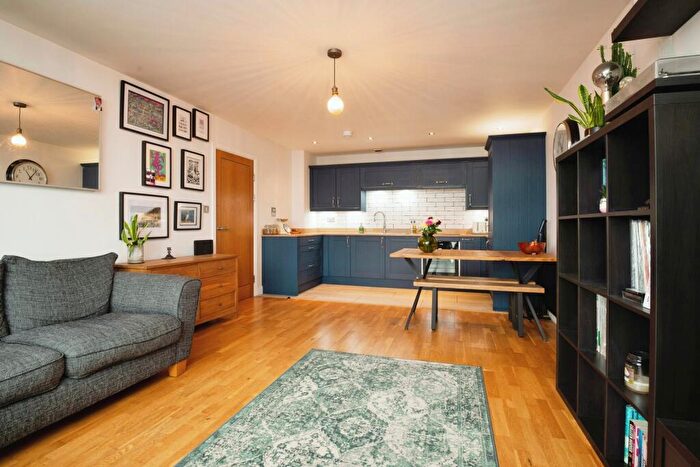 1 Bedroom Apartment To Rent In Altolusso, Cardiff City Centre, CF10