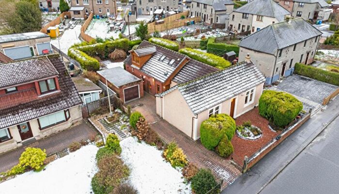 3 Bedroom Cottage For Sale In West Main Street, Whitburn, EH47