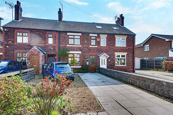 3 Bedroom Terraced House For Sale In Heath Road, Sandbach, CW11