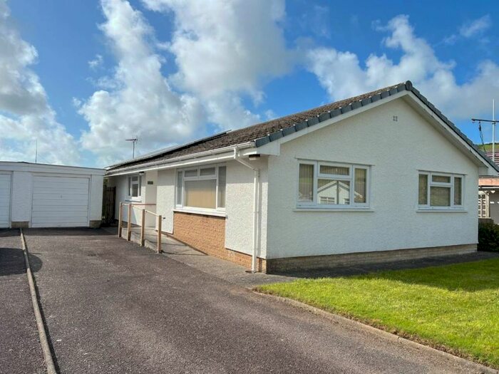 3 Bedroom Semi-Detached Bungalow For Sale In Ger Y Llan, Penrhyncoch, Aberystwyth, SY23