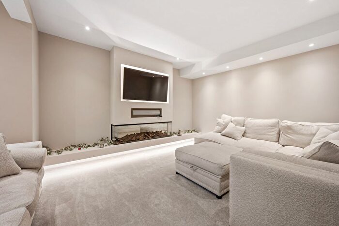 4 Bedroom Detached House For Sale In Priory Lane, Preston, PR1