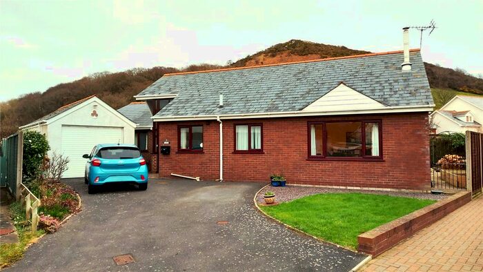 4 Bedroom Bungalow For Sale In Heol Isfoel, Llanrhystud, Sir Ceredigion, SY23