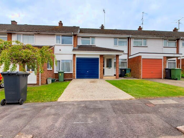 3 Bedroom Terraced House To Rent In Allen Close, Kings Furlong, Basingstoke, RG21